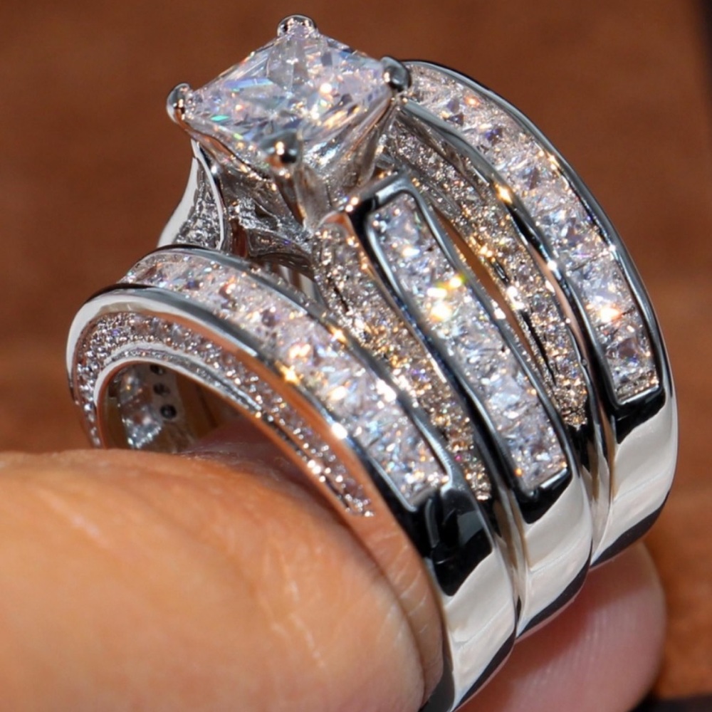 NEW 925 SILVER DIAMOND 3PC ENGAGEMENT RING SET, CUTE RING, SHINY RING. - Picture 2 of 3